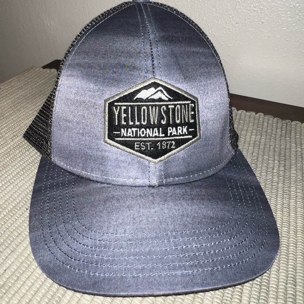 Yellowstone National park trucker hat. NWT.